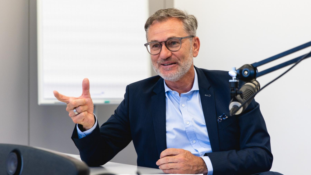 Gerhard Pölz - Geschäftsführer ASTRUM IT GmbH